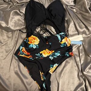 Cupshe cutout one piece swim suit
